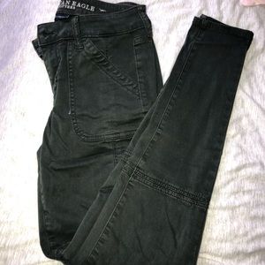 American Eagle Army green military pants/jeggings